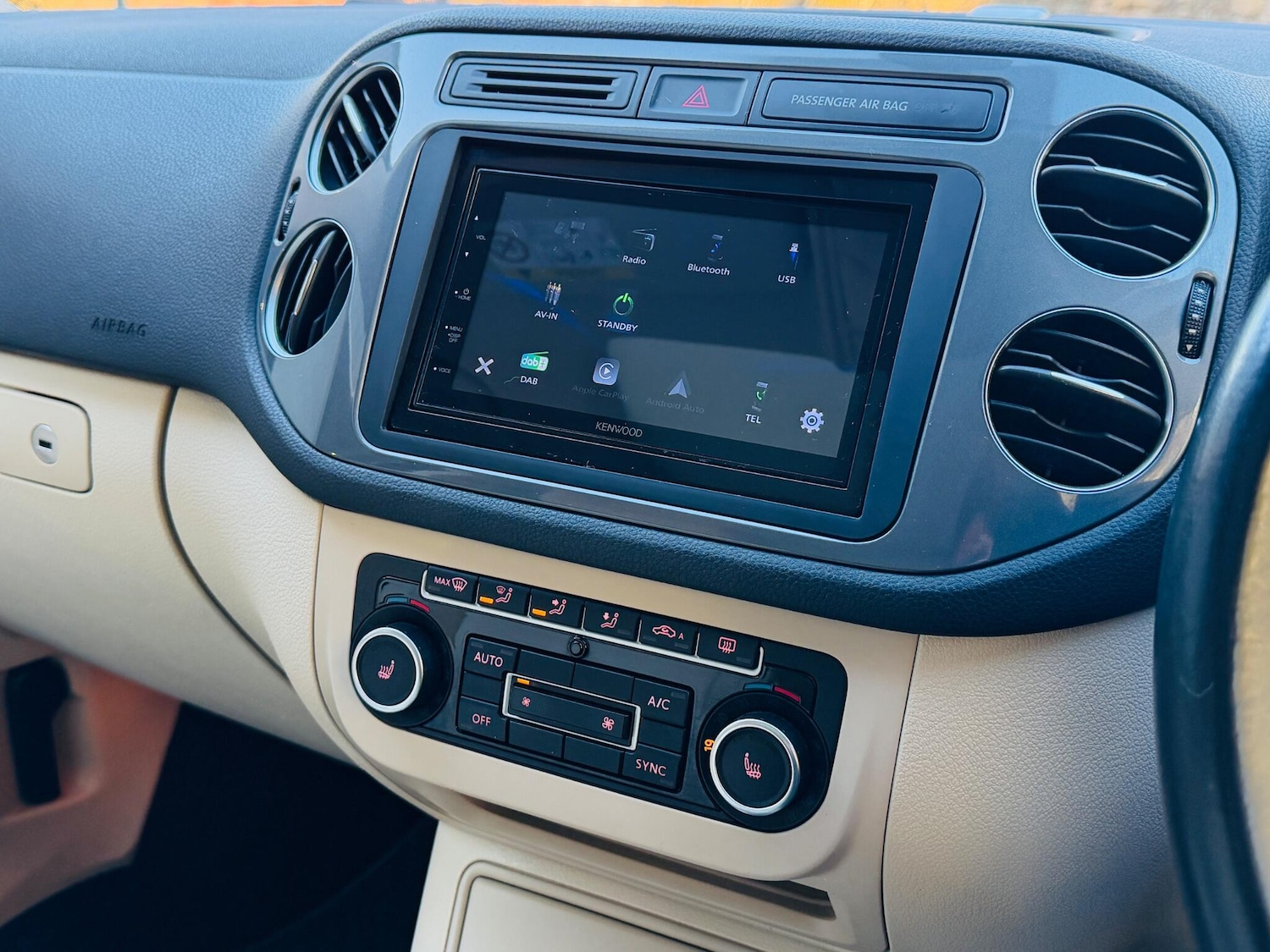 Used Volkswagen Tiguan 2014 for sale - 77229349: Photo 59