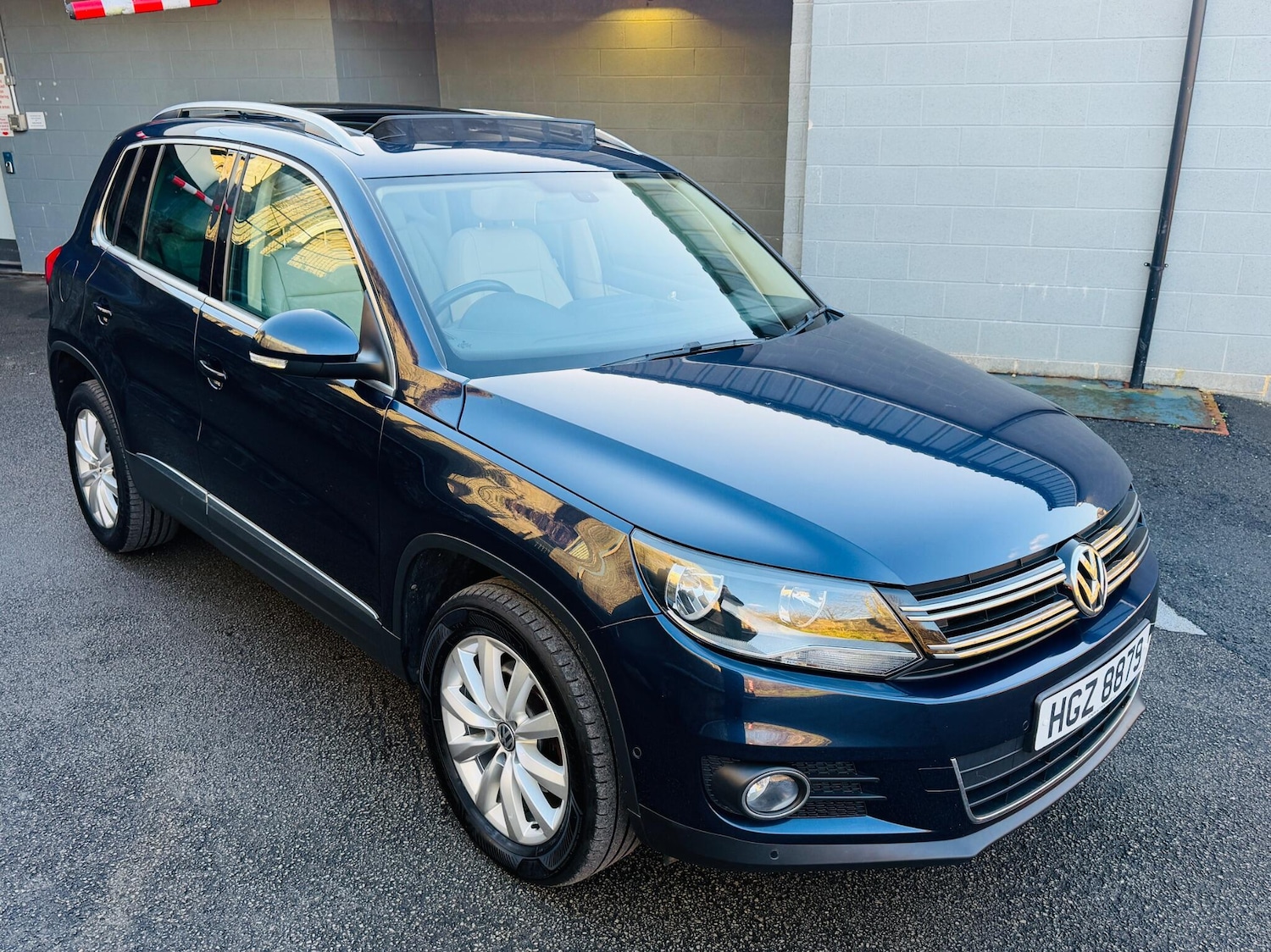 Used Volkswagen Tiguan 2014 for sale - 77229349: Photo 7