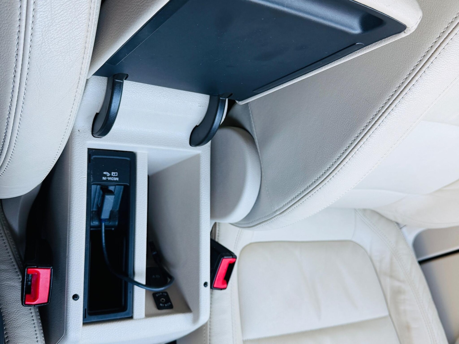 Used Volkswagen Tiguan 2014 for sale - 77229349: Photo 78