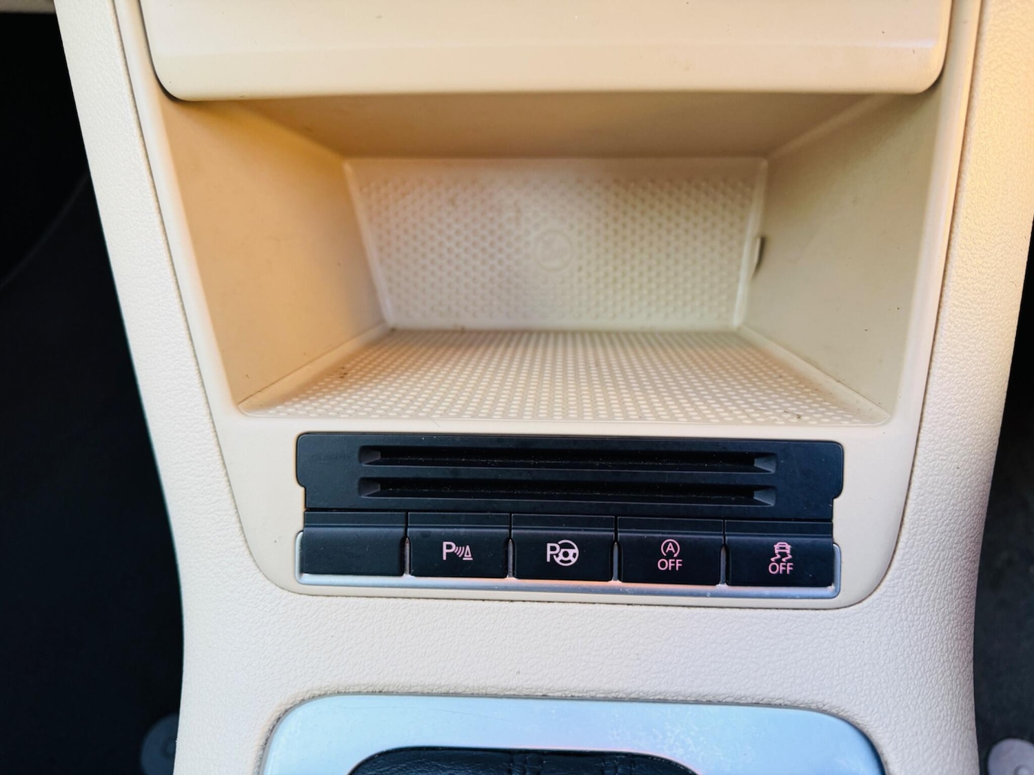 Used Volkswagen Tiguan 2014 for sale - 77229349: Photo 82