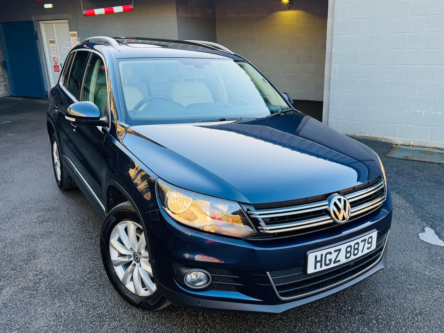Used Volkswagen Tiguan 2014 for sale - 77229349: Photo 9