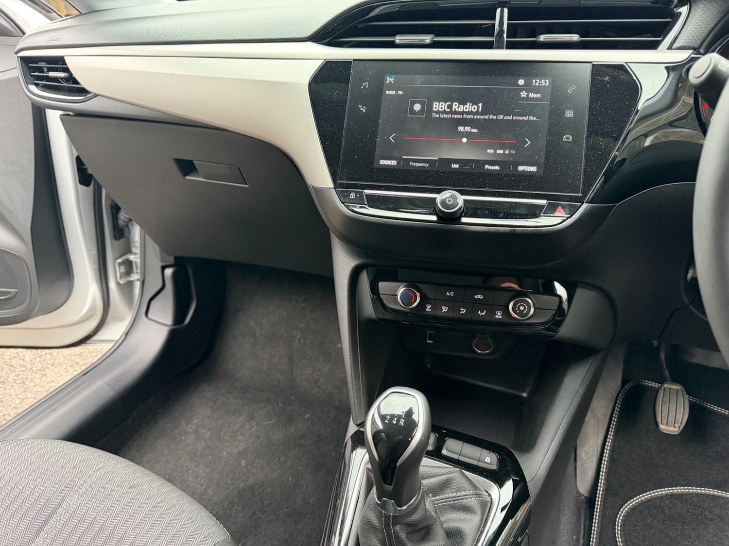 Used Vauxhall Corsa 2023 for sale - 77331467: Photo 39