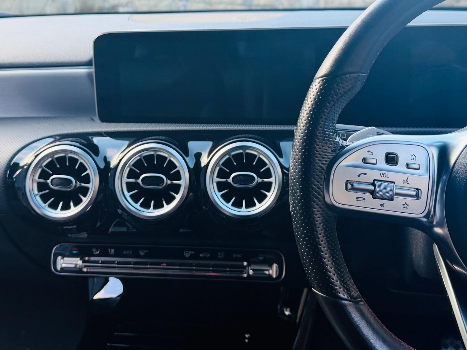 Used Mercedes-Benz A-Class 2019 for sale - 78128064: Photo 90