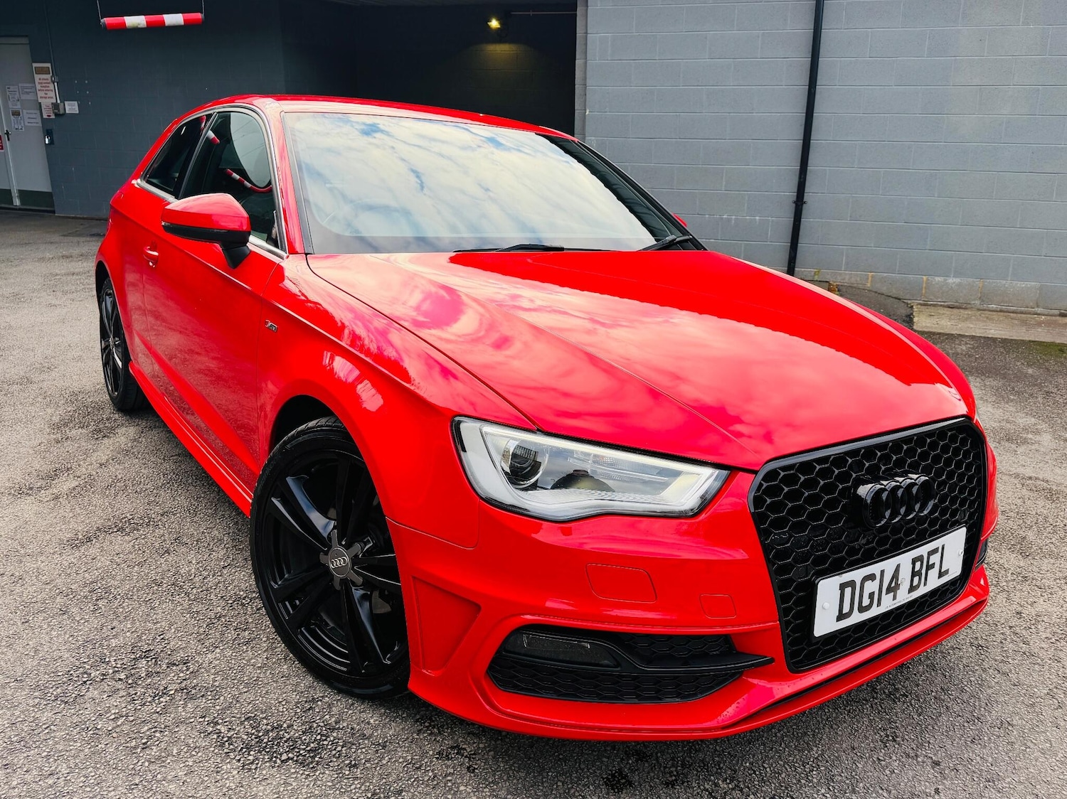 Used Audi A3 2014 for sale - 77049715: Photo 5