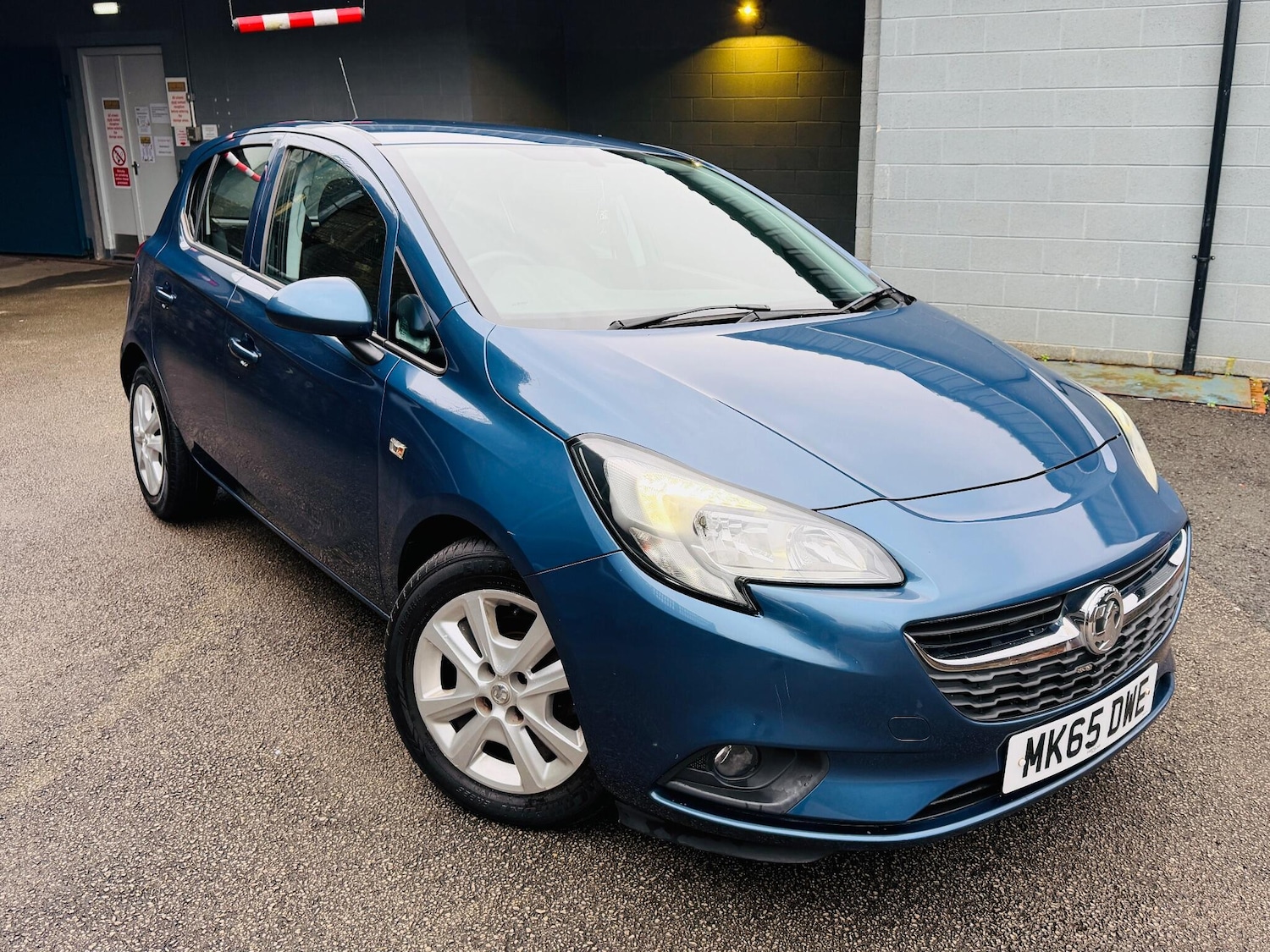 Used Vauxhall Corsa 2015 for sale - 77029780: Photo 3