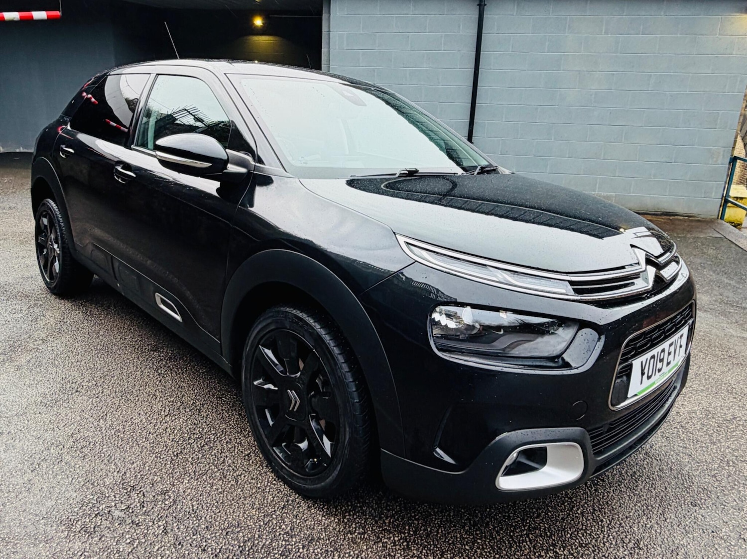 Used Citroen C4 Cactus for sale - 77191636: Photo 15