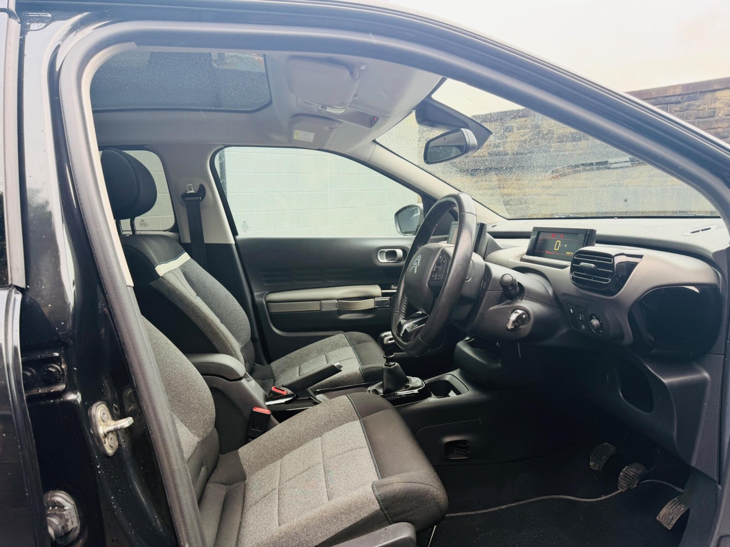 Used Citroen C4 Cactus for sale - 77191636: Photo 37