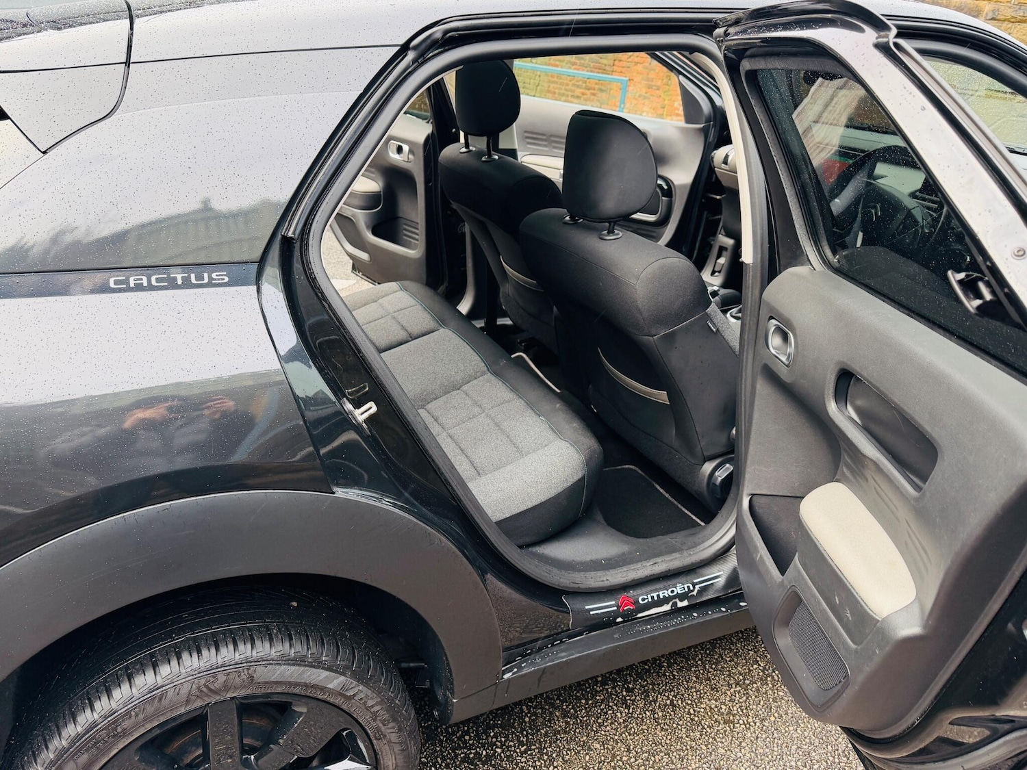 Used Citroen C4 Cactus for sale - 77191636: Photo 42