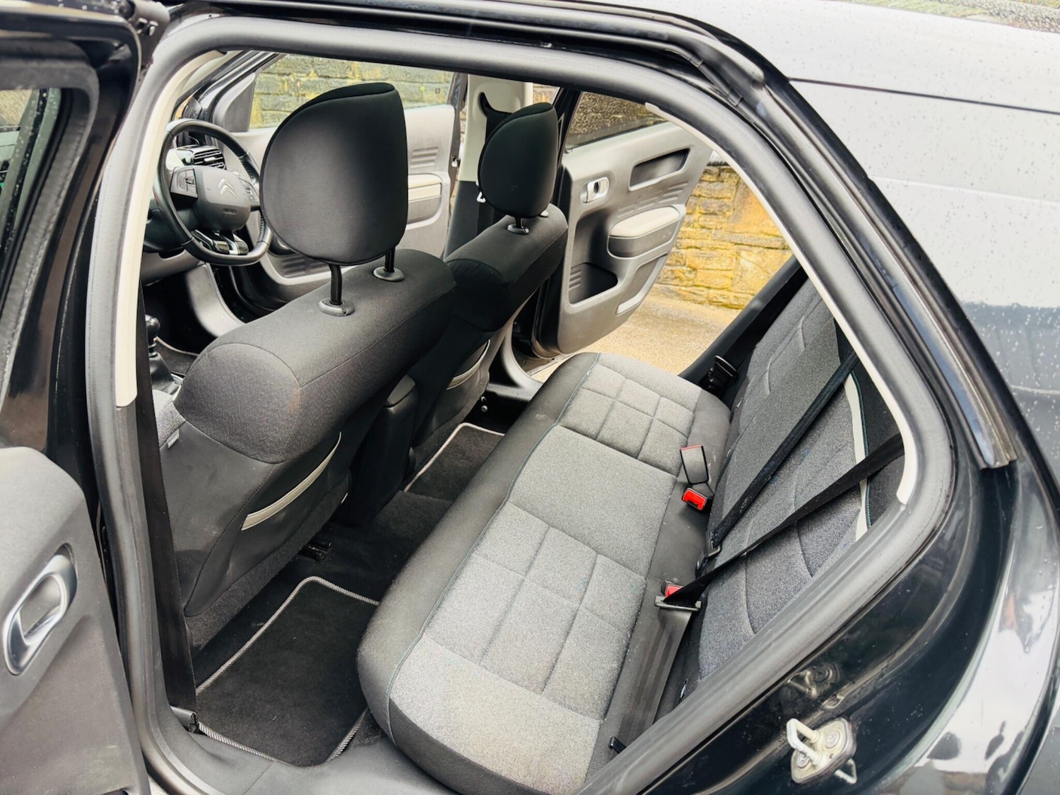 Used Citroen C4 Cactus for sale - 77191636: Photo 43