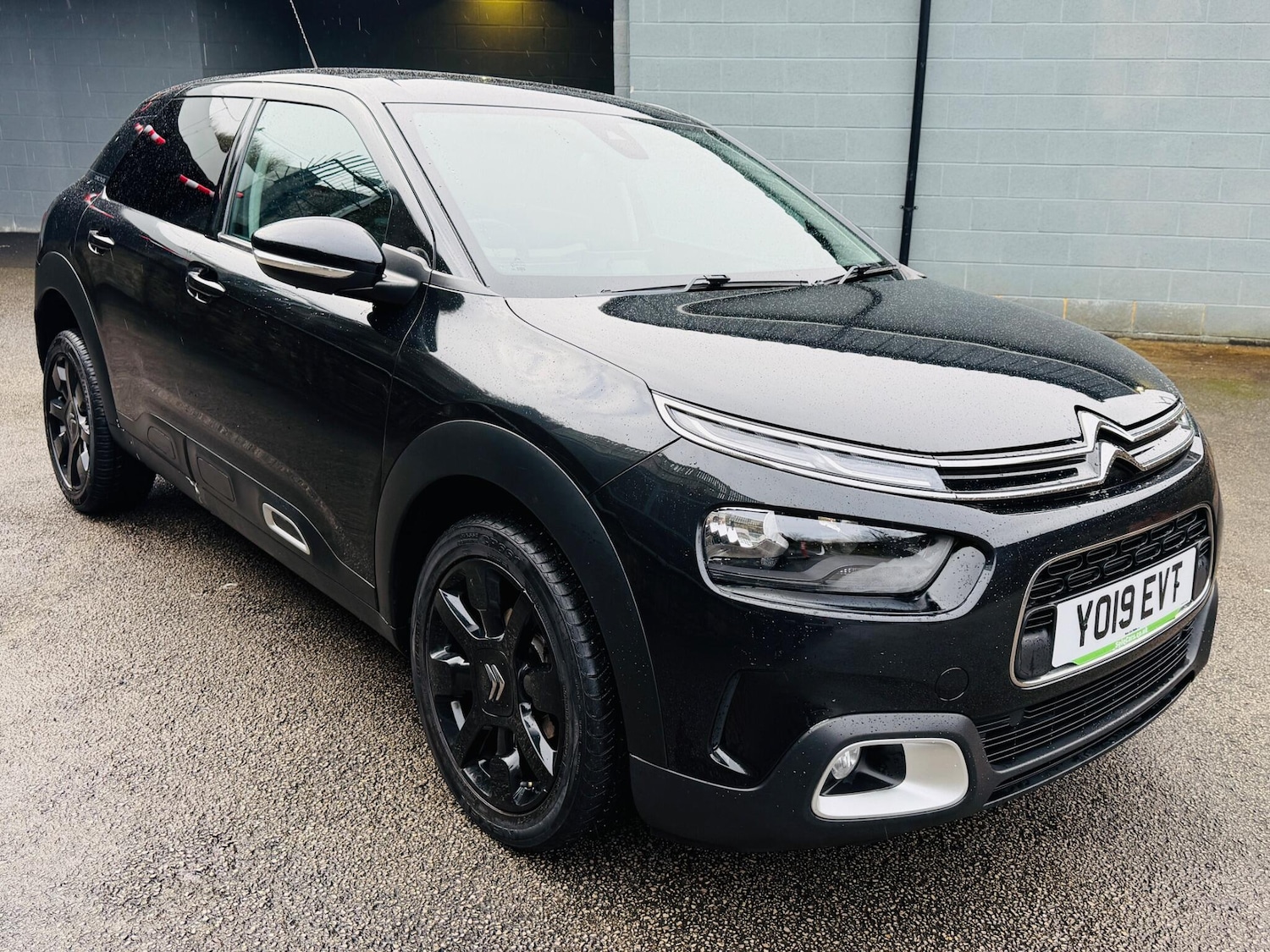 Used Citroen C4 Cactus for sale - 77191636: Photo 5