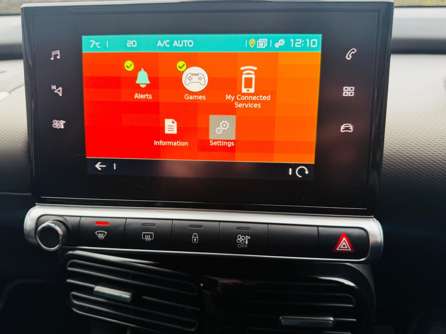 Used Citroen C4 Cactus for sale - 77191636: Photo 55