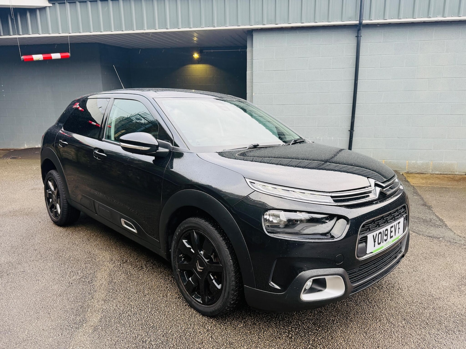 Used Citroen C4 Cactus for sale - 77191636: Photo 6