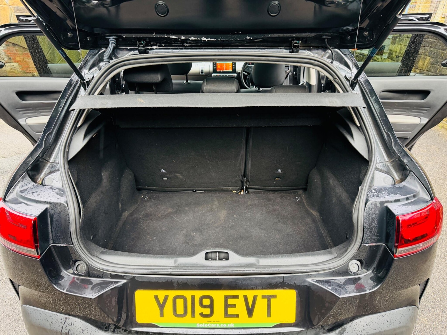 Used Citroen C4 Cactus for sale - 77191636: Photo 63