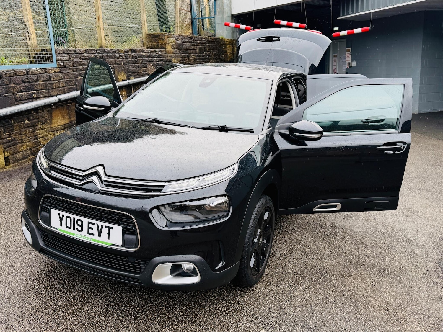 Used Citroen C4 Cactus for sale - 77191636: Photo 7