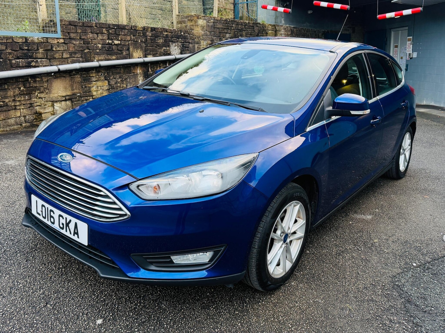 Used Ford Focus 2016 for sale - 77016185: Photo 2