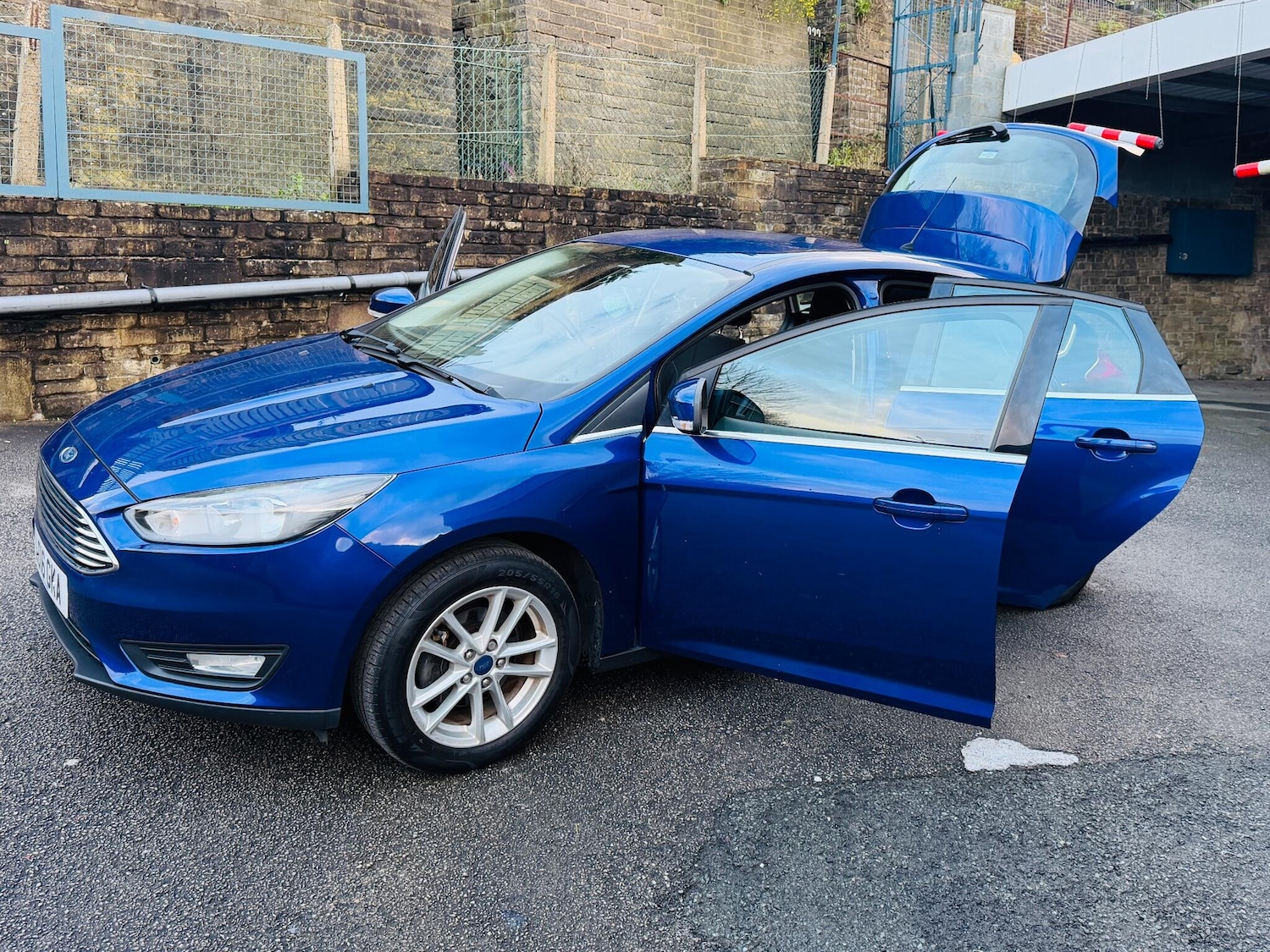 Used Ford Focus 2016 for sale - 77016185: Photo 8