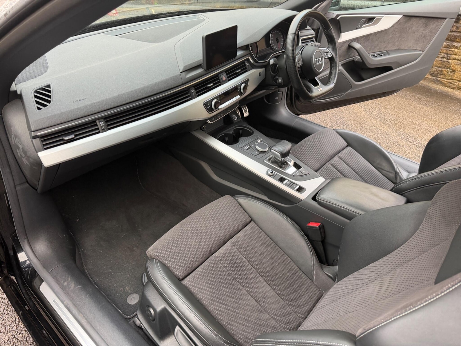 Used Audi A5 Cabriolet 2019 for sale - 77174934: Photo 79