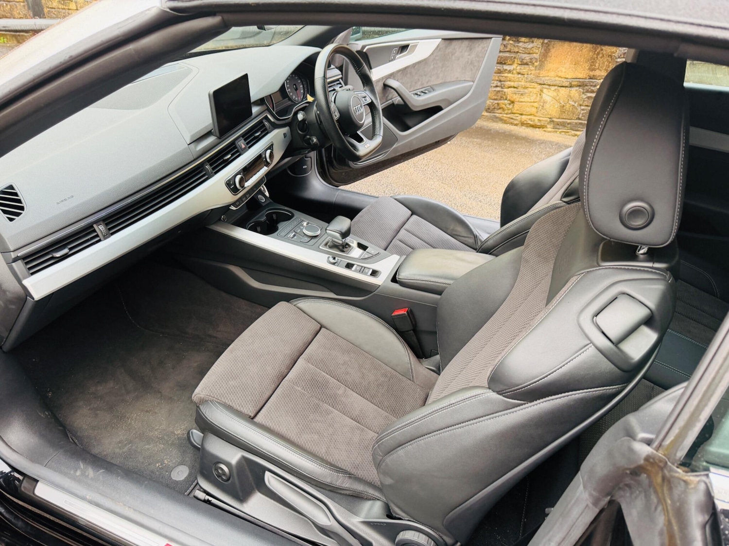 Used Audi A5 Cabriolet 2019 for sale - 77174934: Photo 81