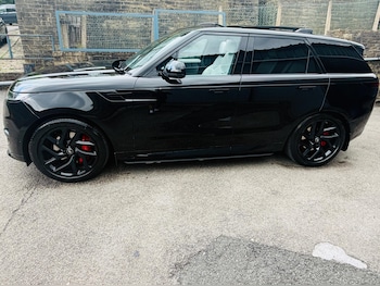 Used Land Rover Range Rover Sport 2023 for sale - 78957790: Photo