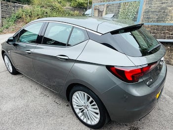 Used Vauxhall Astra 2017 for sale - 79807751: Photo