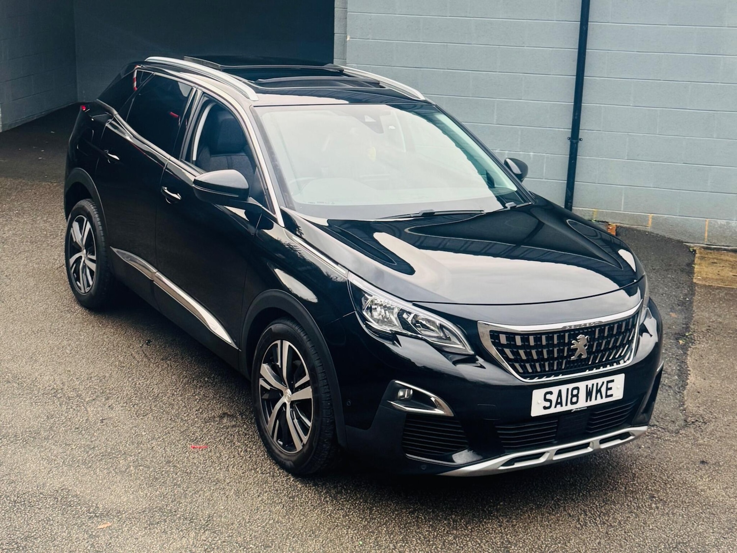 Used Peugeot 3008 2018 for sale - 76886109: Photo 10