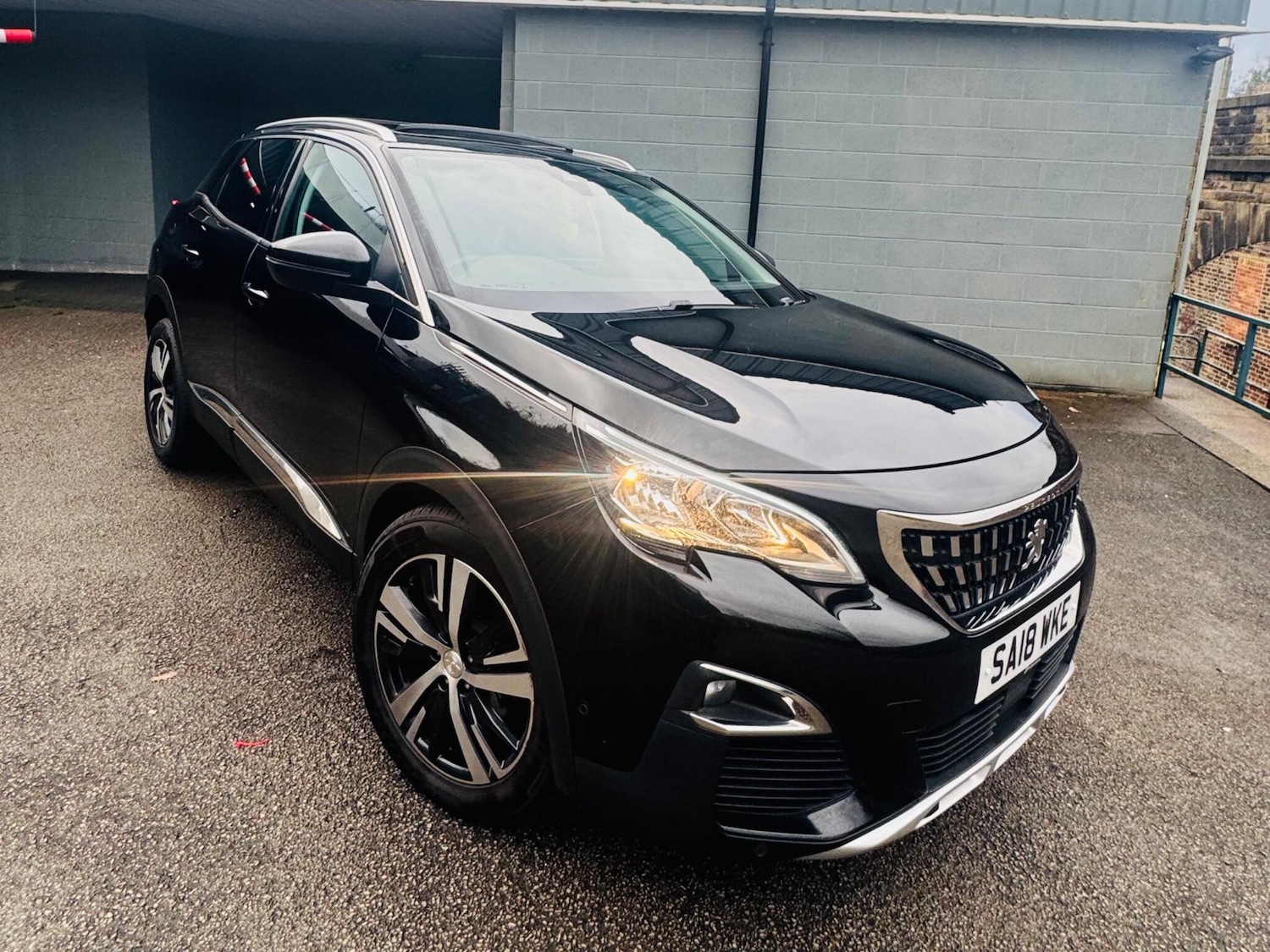 Used Peugeot 3008 2018 for sale - 76886109: Photo 14