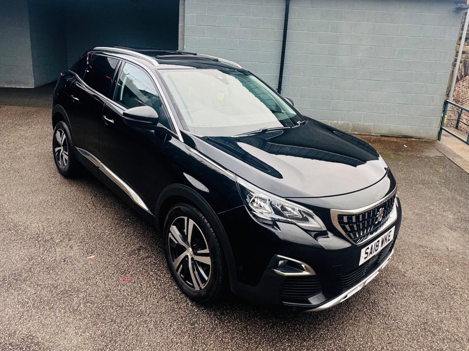 Used Peugeot 3008 2018 for sale - 76886109: Photo 15