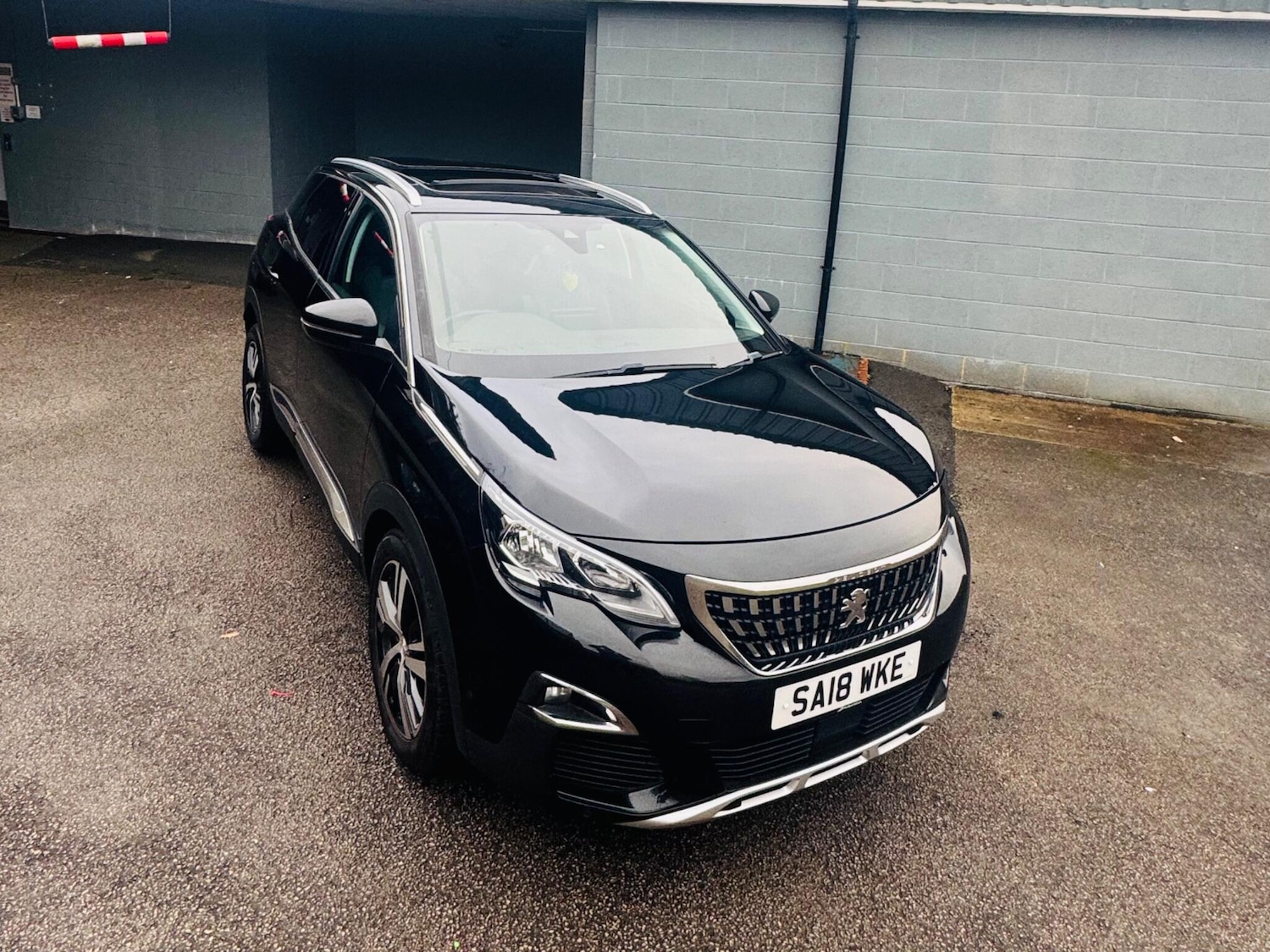 Used Peugeot 3008 2018 for sale - 76886109: Photo 16