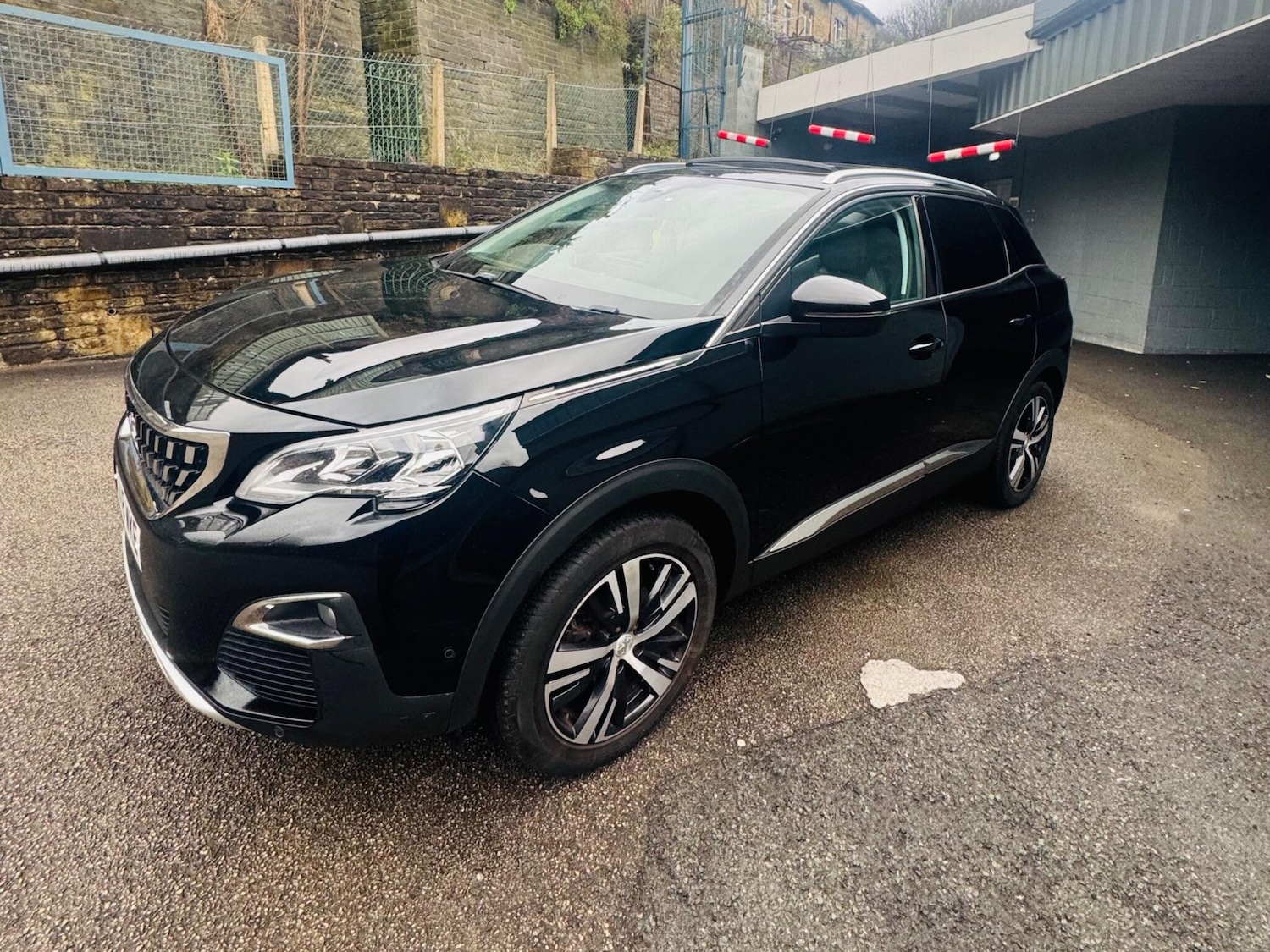 Used Peugeot 3008 2018 for sale - 76886109: Photo 22