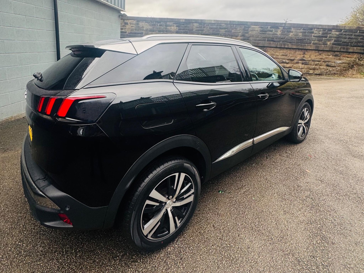 Used Peugeot 3008 2018 for sale - 76886109: Photo 34