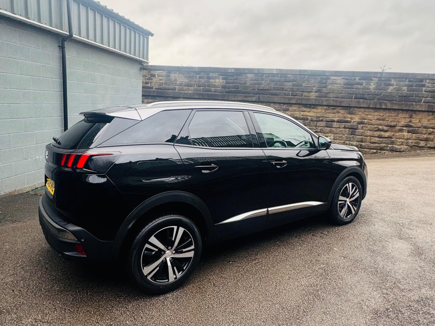 Used Peugeot 3008 2018 for sale - 76886109: Photo 36