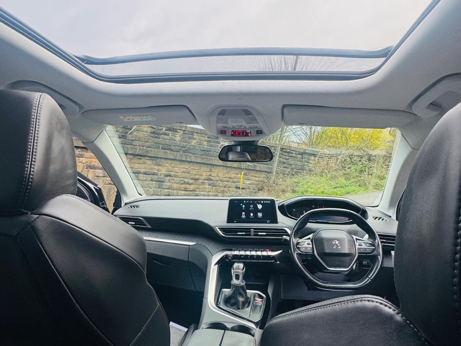 Used Peugeot 3008 2018 for sale - 76886109: Photo 37