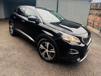 Used Peugeot 3008 2018 for sale - 76886109: Photo