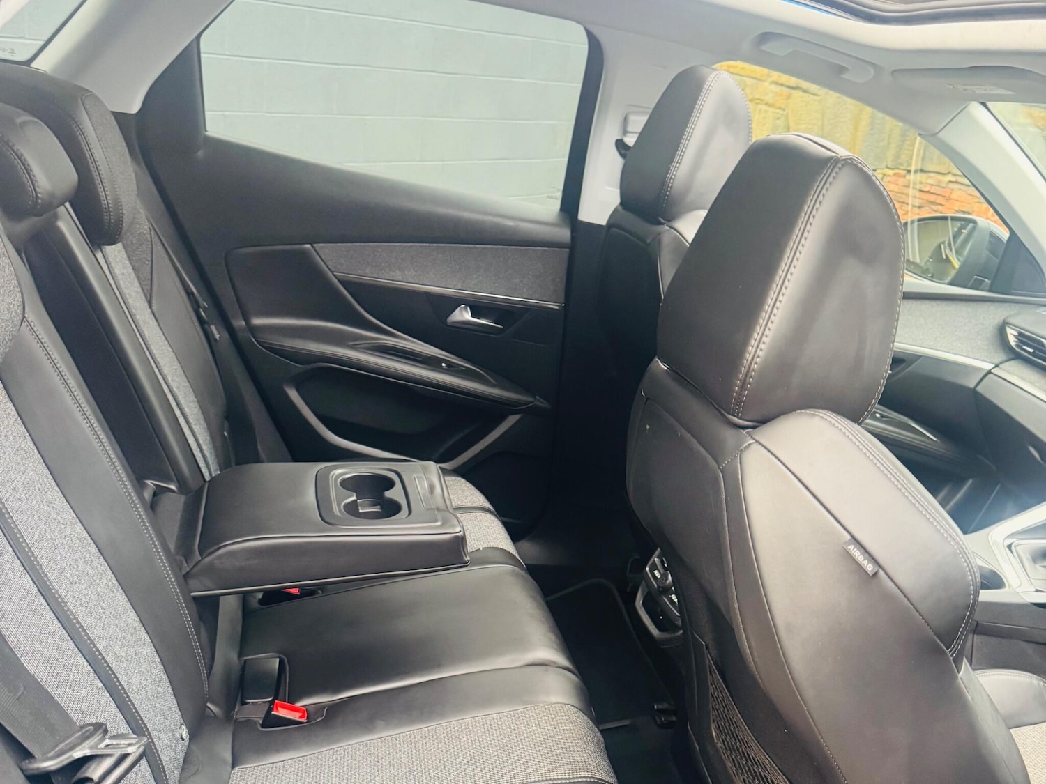 Used Peugeot 3008 2018 for sale - 76886109: Photo 43