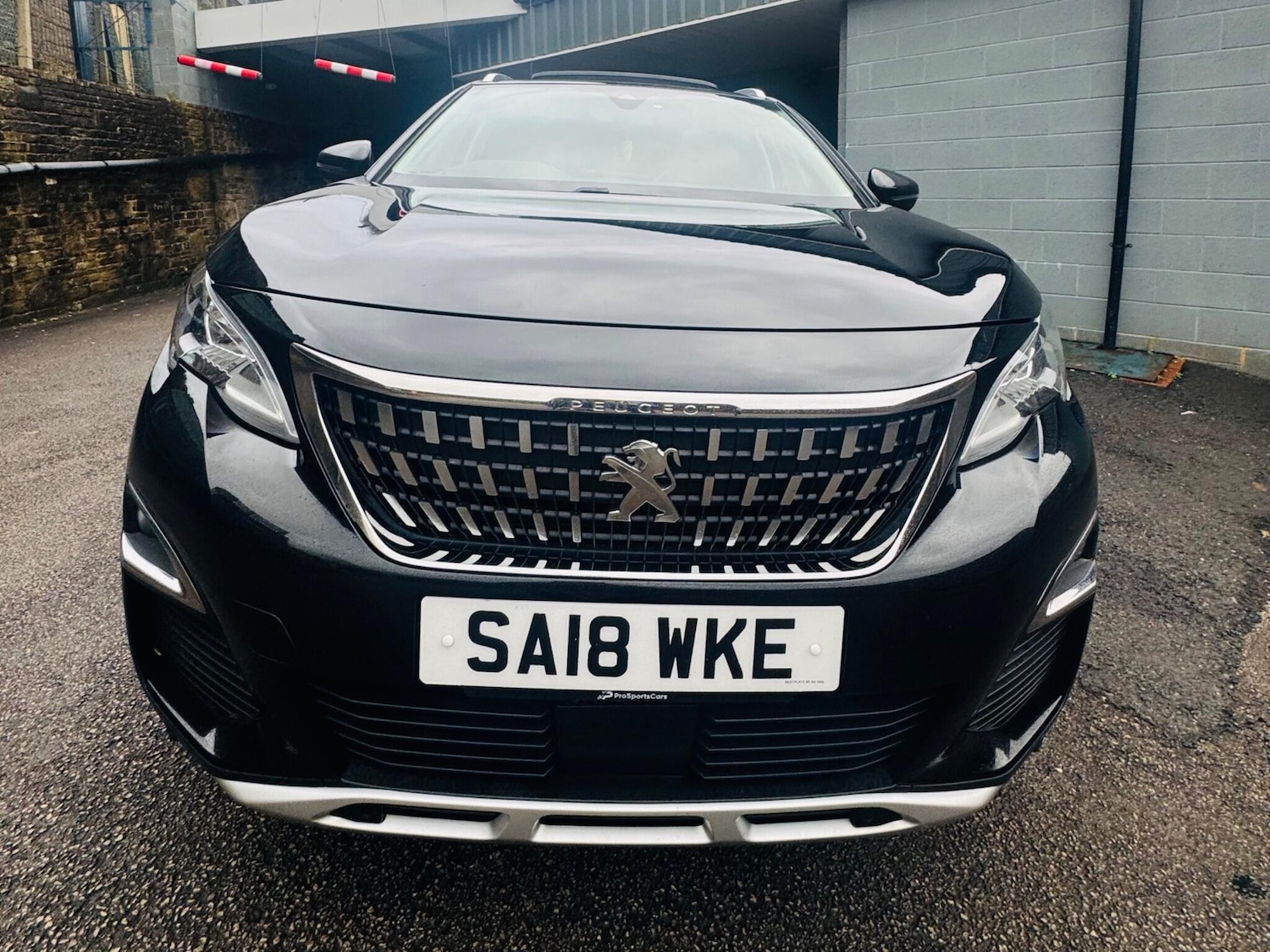 Used Peugeot 3008 2018 for sale - 76886109: Photo 5