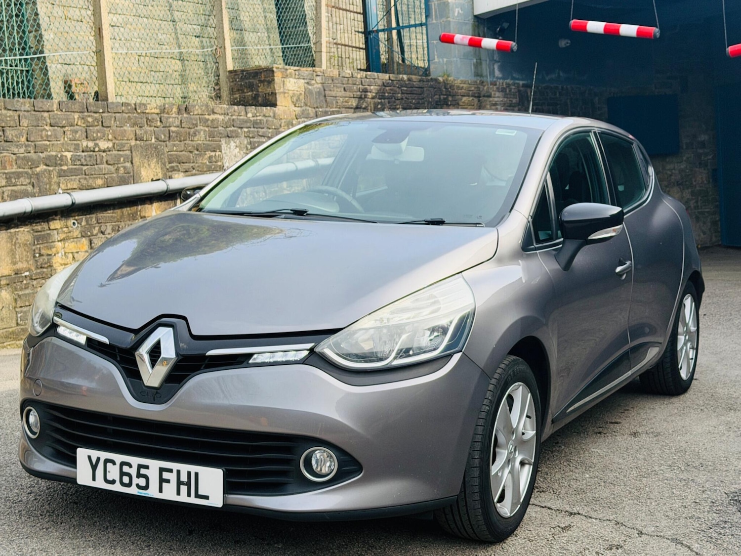 Used Renault Clio for sale - 78115258: Photo 3