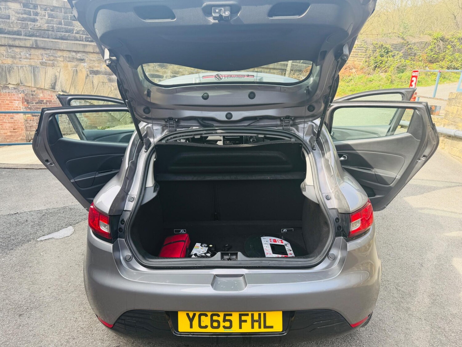 Used Renault Clio for sale - 78115258: Photo 50