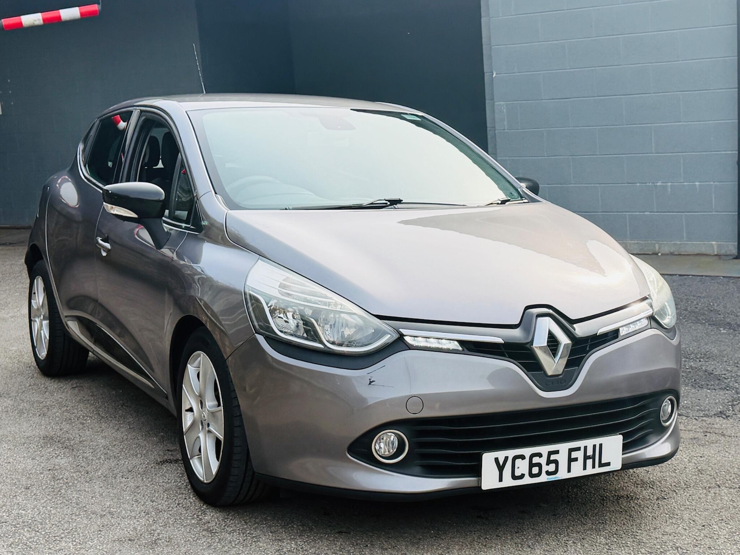 Used Renault Clio for sale - 78115258: Photo 6
