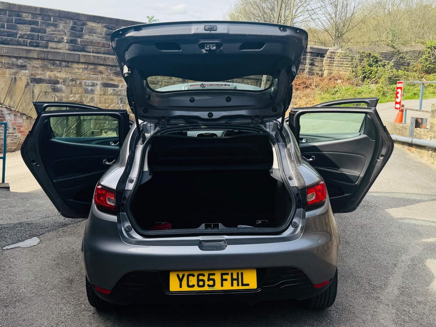 Used Renault Clio for sale - 78115258: Photo 61