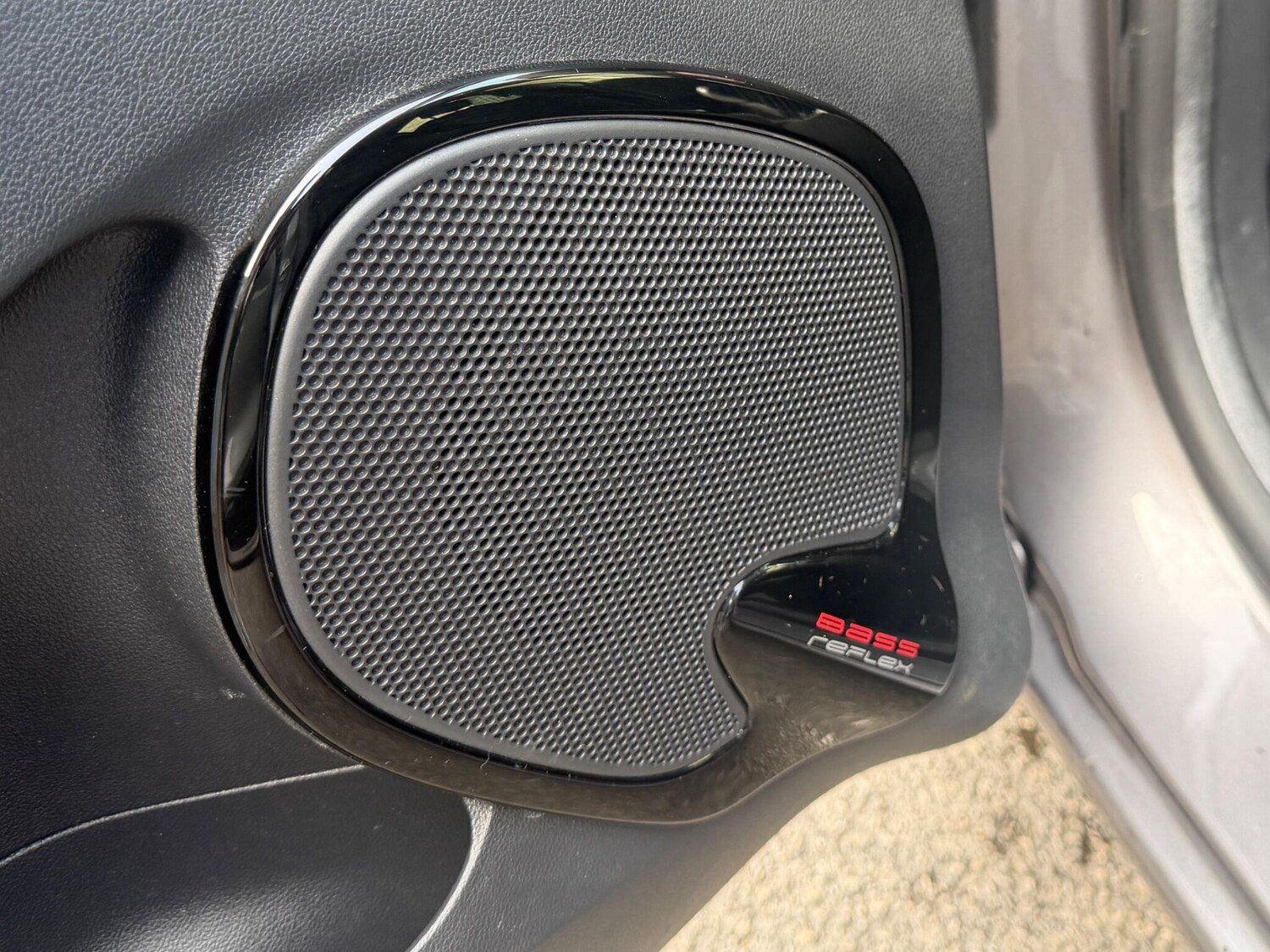 Used Renault Clio for sale - 78115258: Photo 64