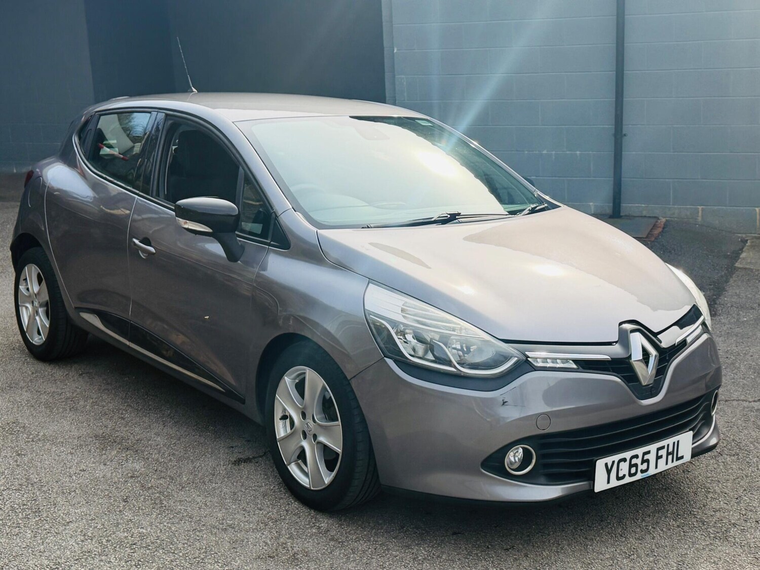 Used Renault Clio for sale - 78115258: Photo 8