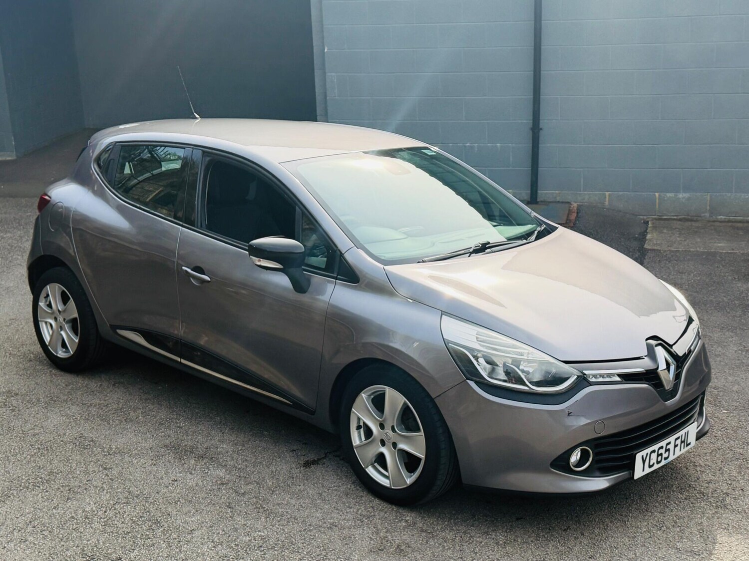 Used Renault Clio for sale - 78115258: Photo 9