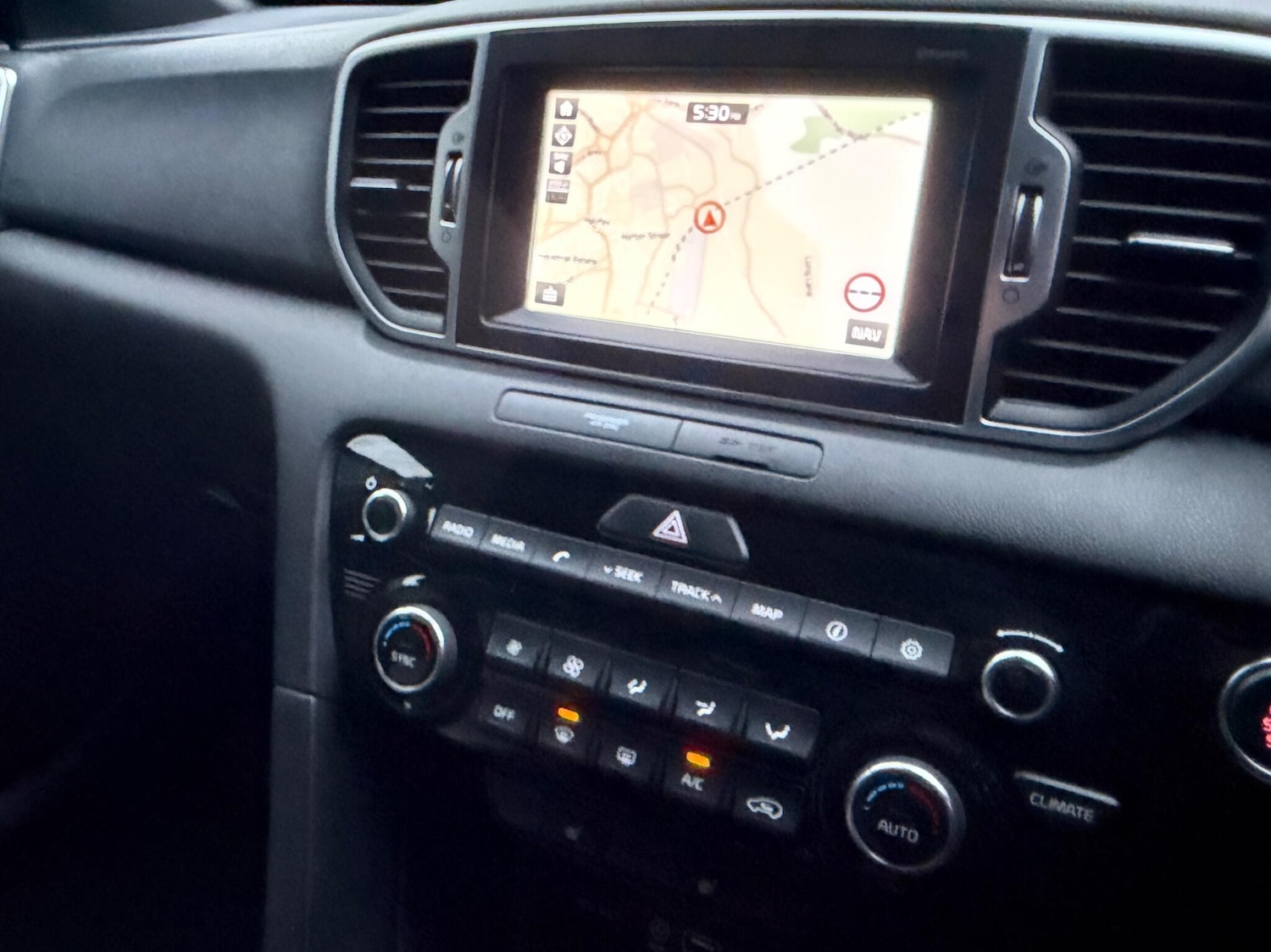 Used Kia Sportage 2018 for sale - 77824532: Photo 62