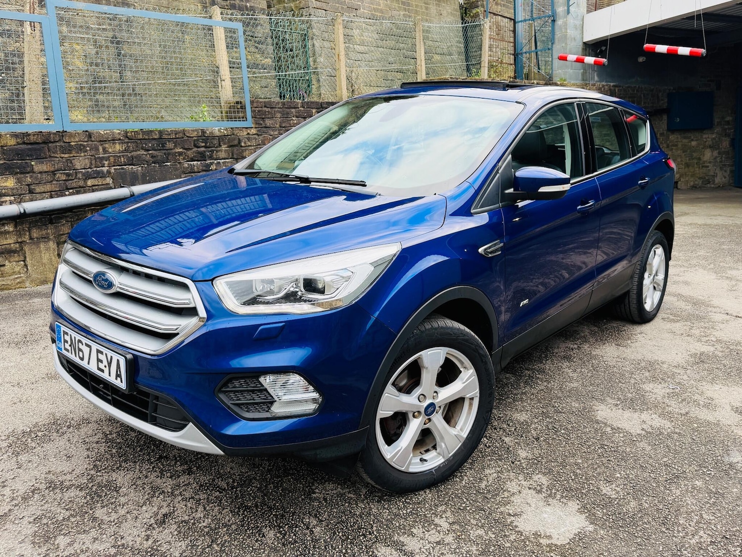 Used Ford Kuga 2018 for sale - 77049908: Photo 2