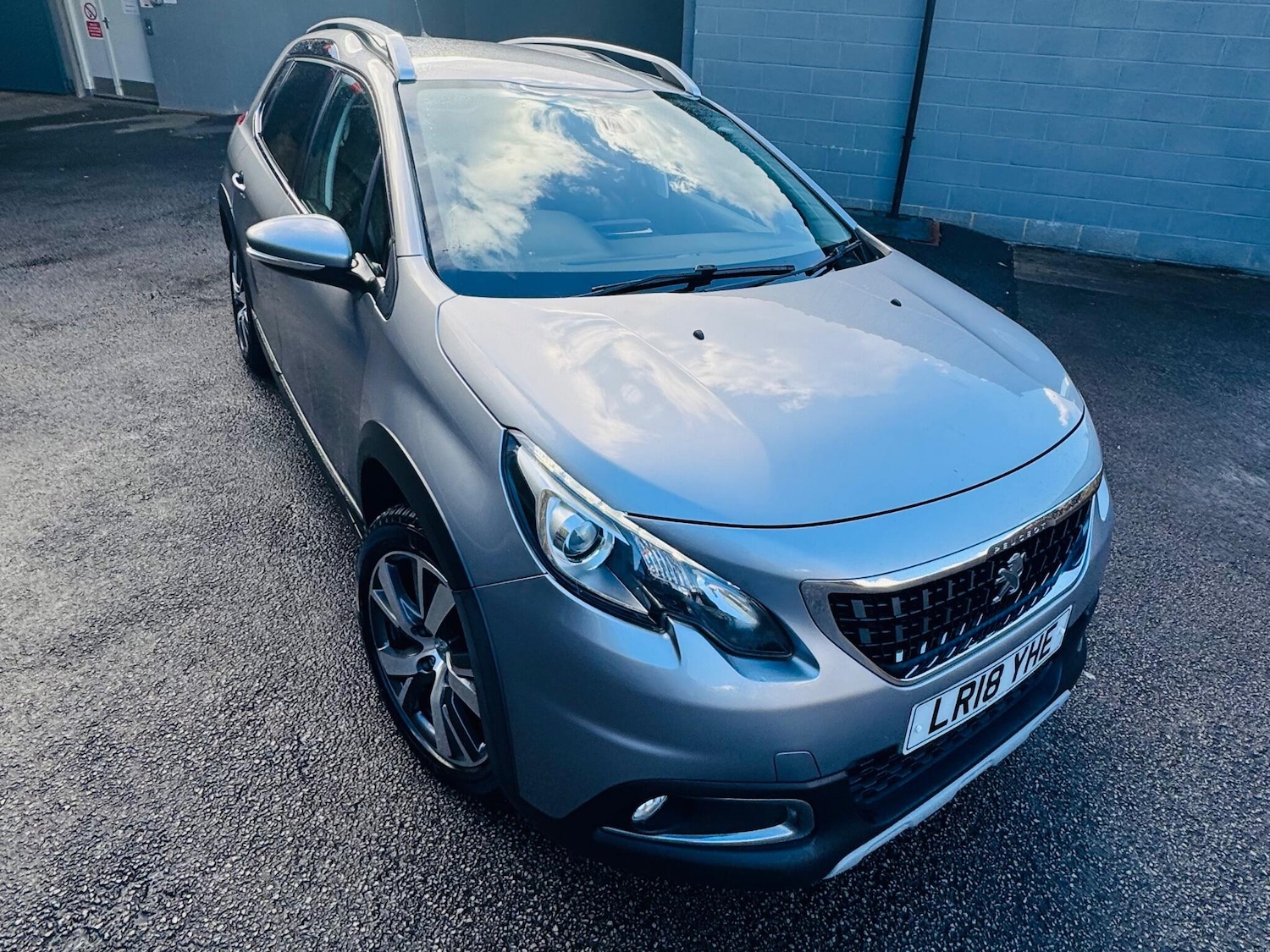 Used Peugeot 2008 2018 for sale - 76887157: Photo 10