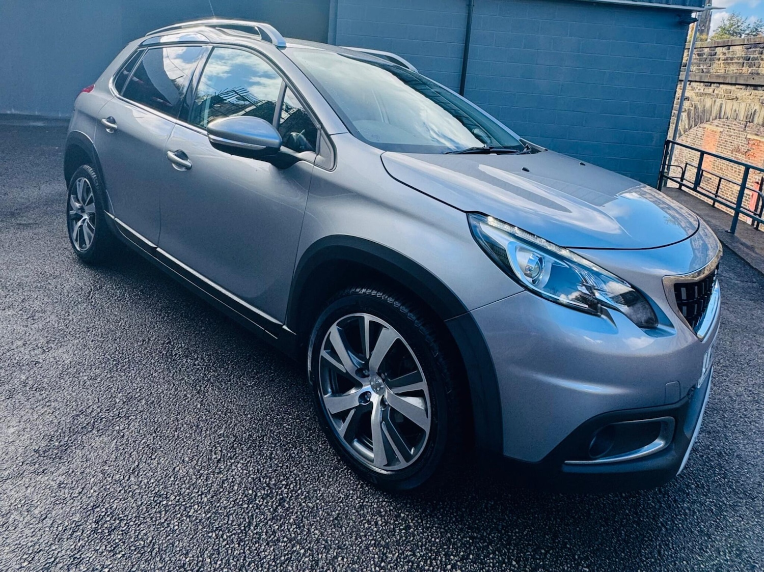 Used Peugeot 2008 2018 for sale - 76887157: Photo 11