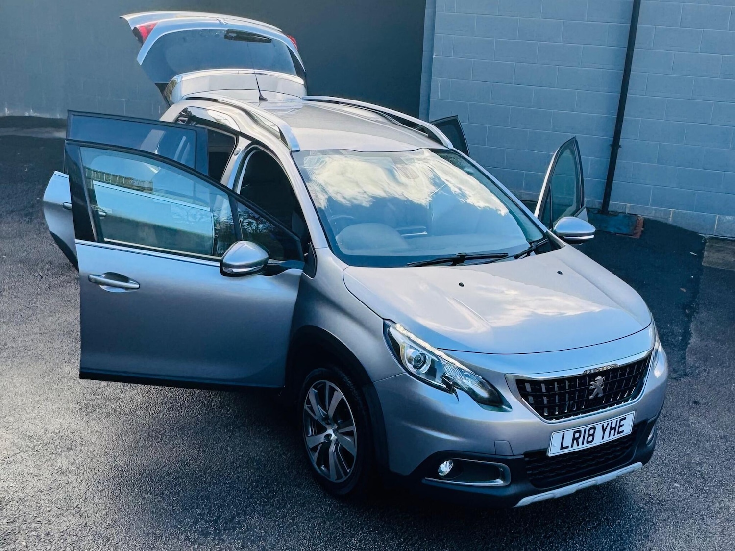 Used Peugeot 2008 2018 for sale - 76887157: Photo 13