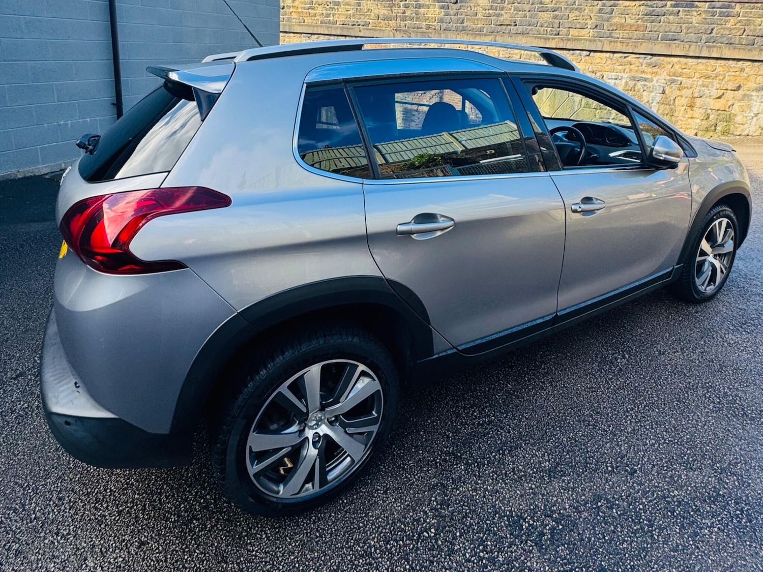 Used Peugeot 2008 2018 for sale - 76887157: Photo 35