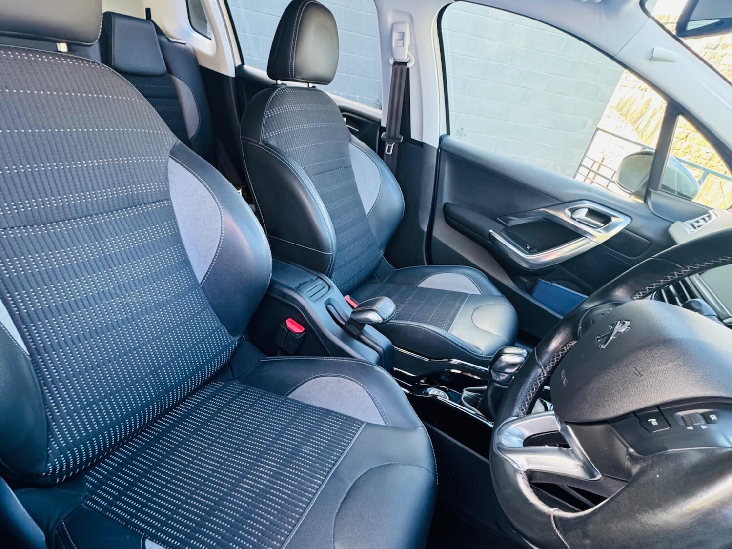 Used Peugeot 2008 2018 for sale - 76887157: Photo 49