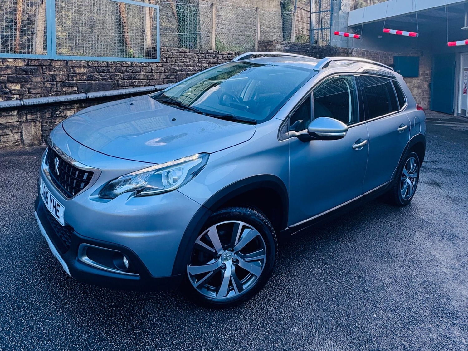 Used Peugeot 2008 2018 for sale - 76887157: Photo 5